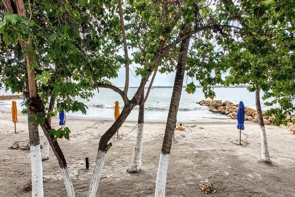 Beach Front Laguito Playamar Cartagena