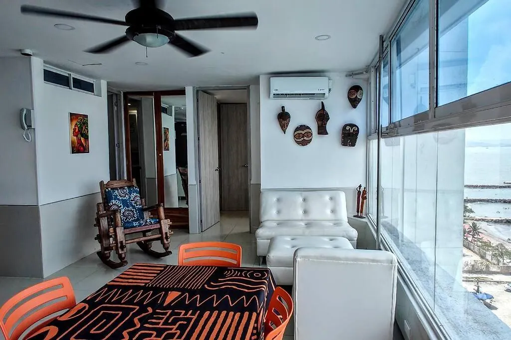 Beach Front Laguito Playamar Cartagena 0*,