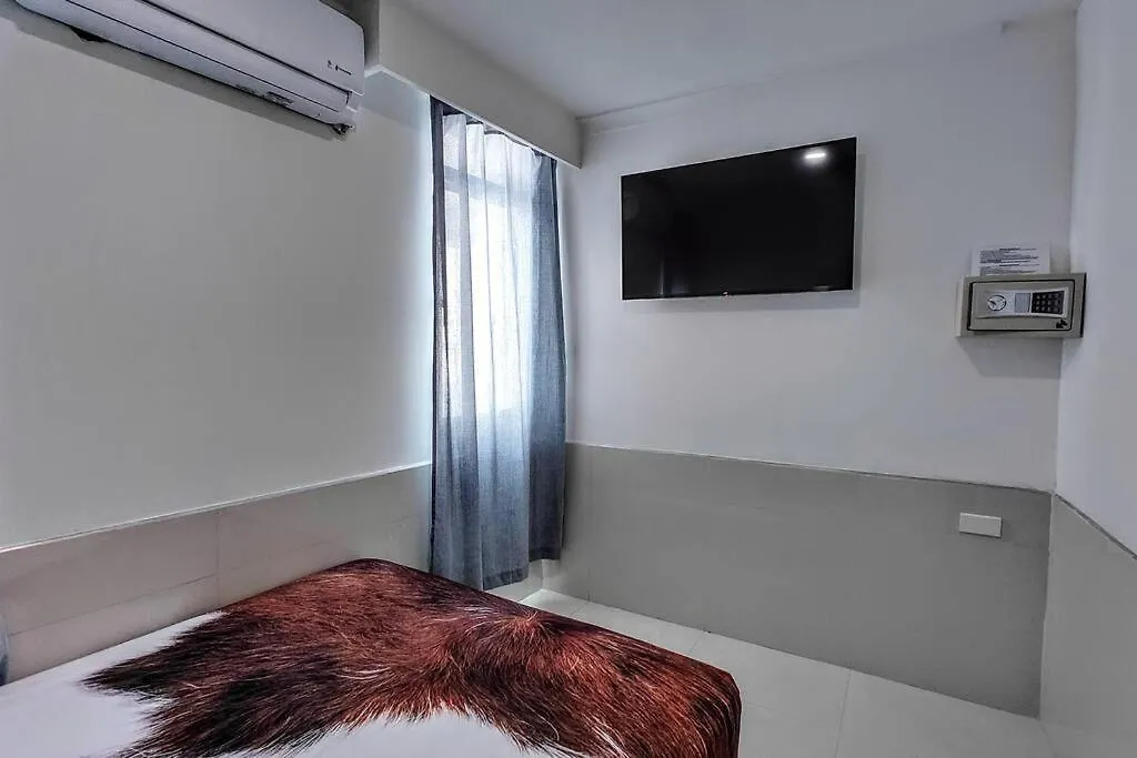 Beach Front Laguito Playamar Cartagena Apartment